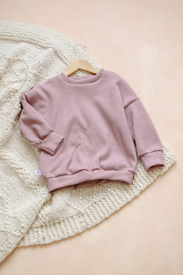 girls crew neck waffle knit sweater in blush